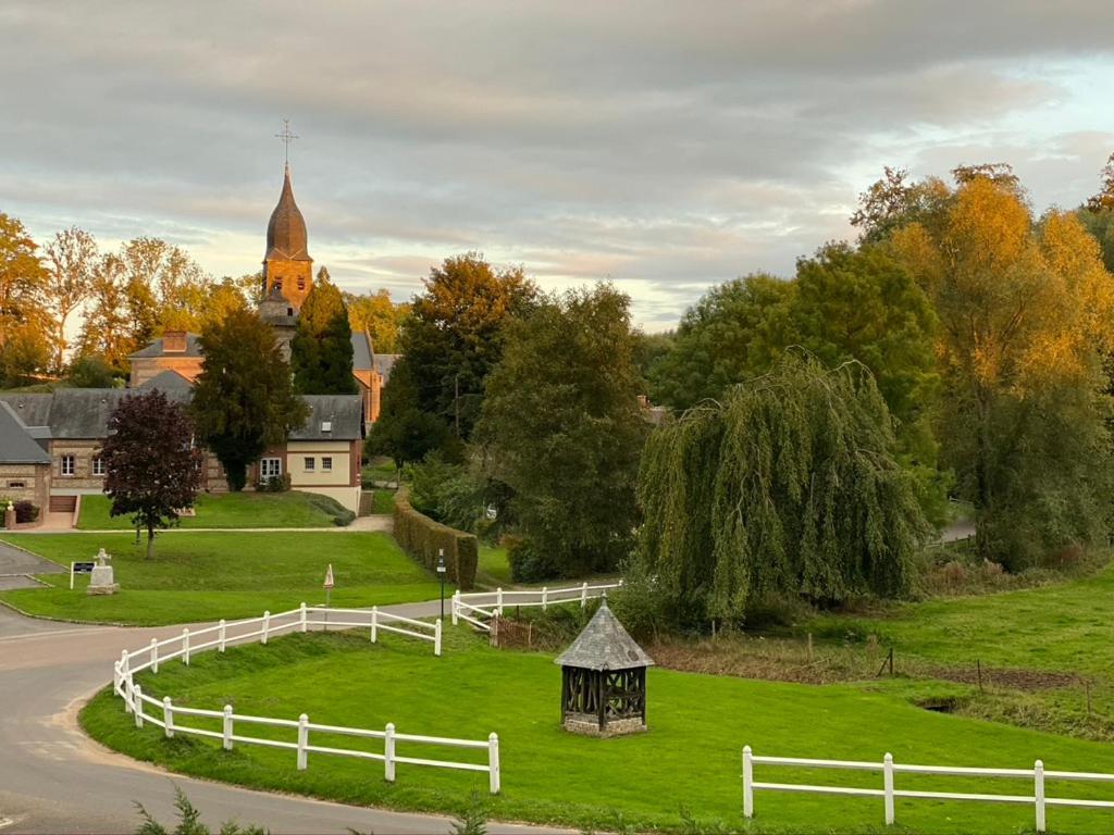 Stunning 5 Bedroom French Manor House, Normandy Beaunay Экстерьер фото