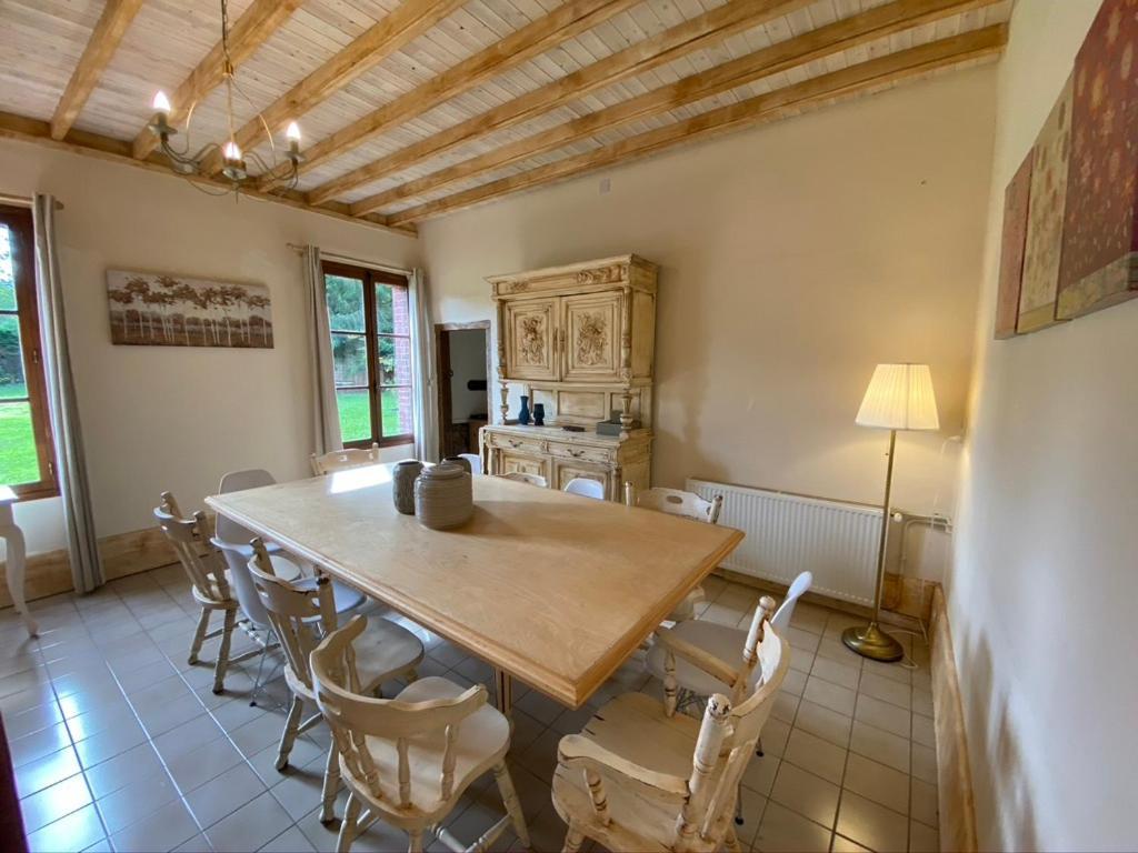 Stunning 5 Bedroom French Manor House, Normandy Beaunay Экстерьер фото